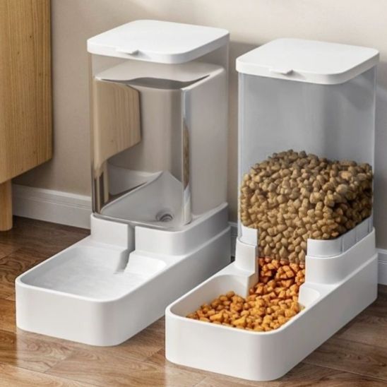distributeur de croquettes pour chat creatif